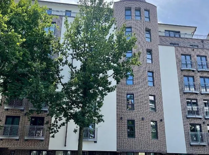 Cls Business Zentral, Balkon Mit Weitblick, Tiefgarage, 67 Qm Hamburg